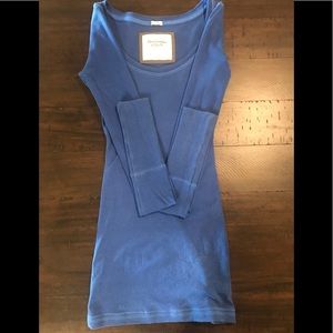 💙Abercrombie &Fitch XS Royal Blue tee💙